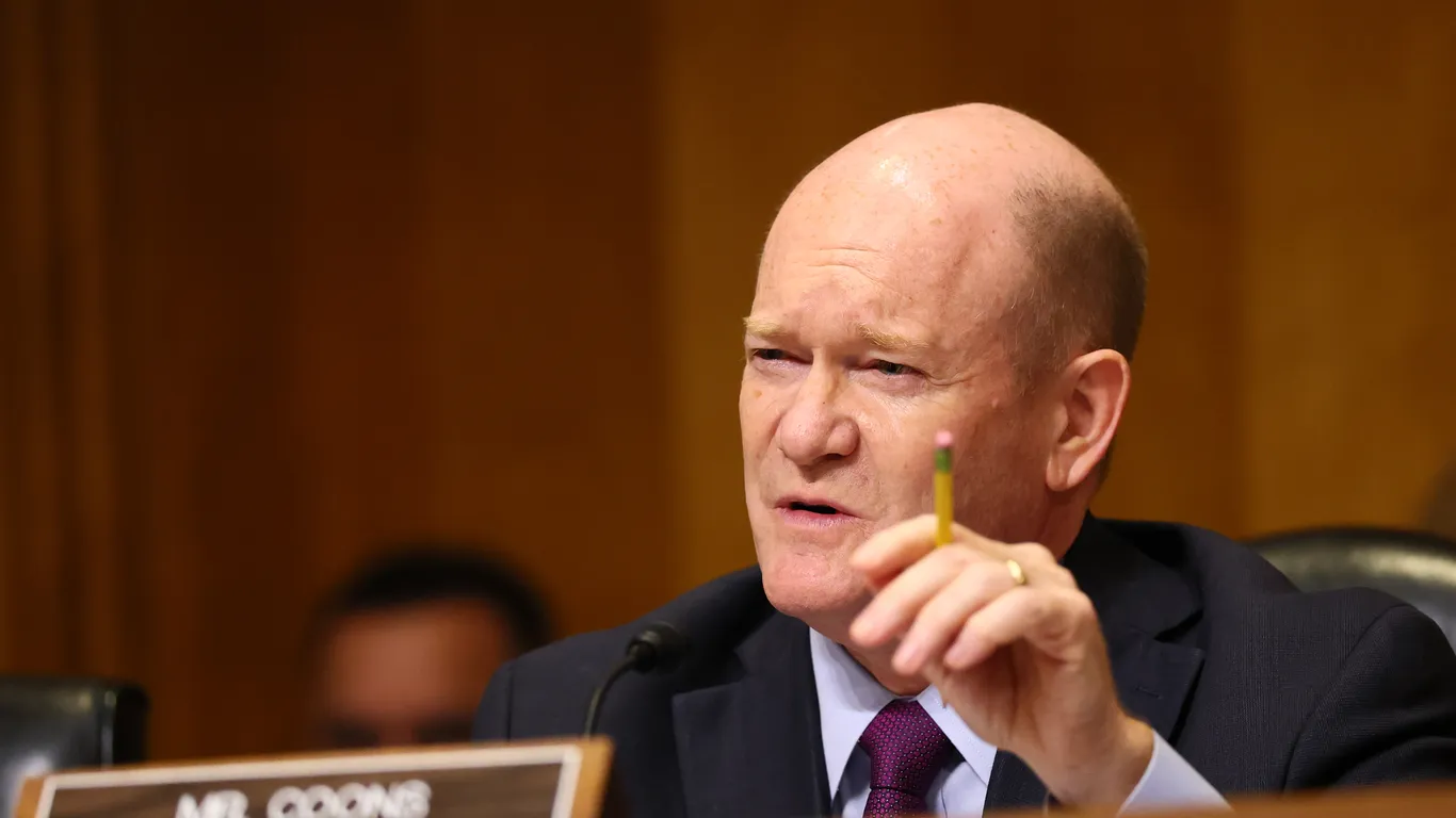 Featured image for Senate Debates Defense Spending Amid Shutdown Tensions