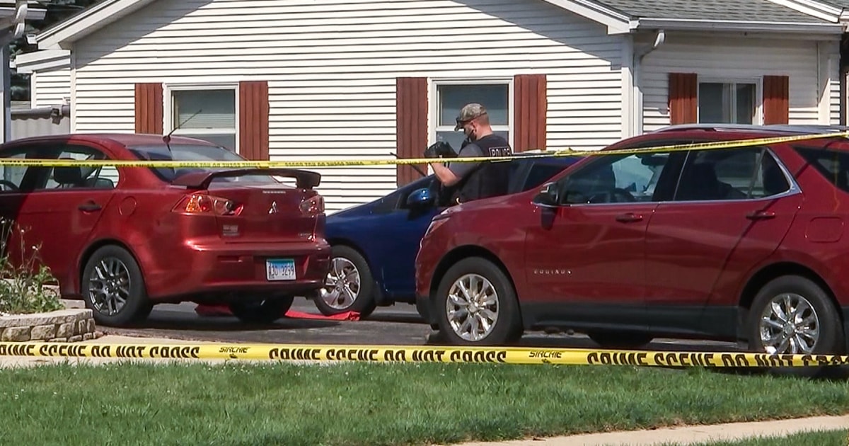 Murder suspect in Chicago family's killing found dead in Oklahoma