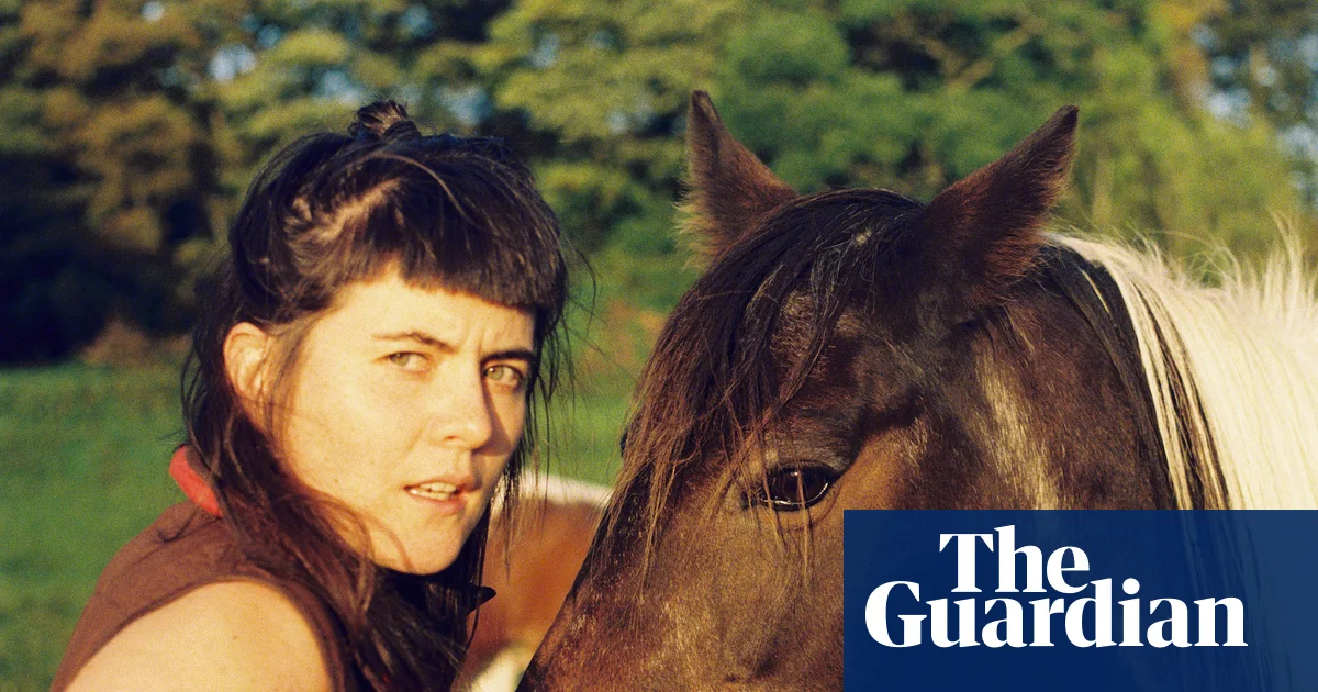 Featured image for Top Folk and Indie Albums of 2025