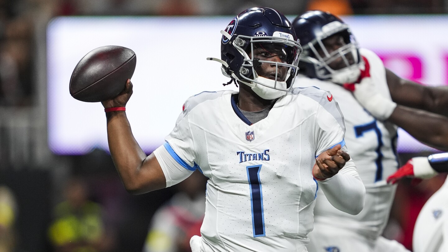 Featured image for Titans' Cam Ward and Jeffery Simmons' Practice Scuffle Highlights Team's Competitive Spirit