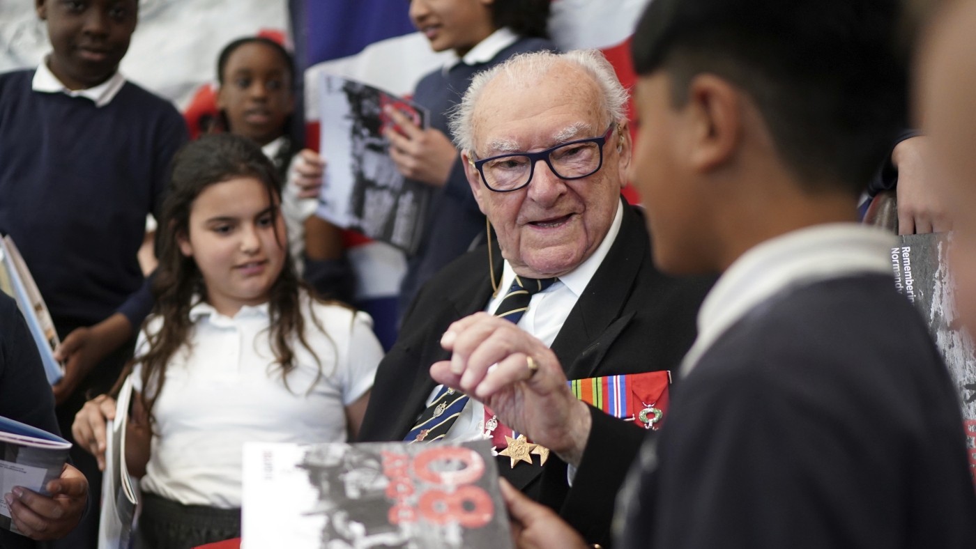 "D-Day Veterans Gather for Potential Last Reunion on 80th Anniversary"