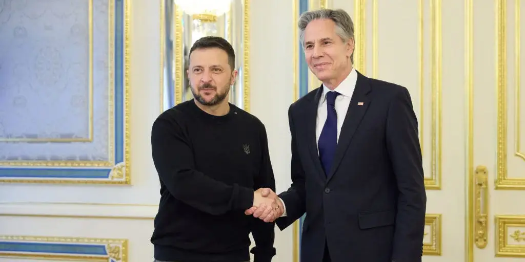 US Considers Allowing Ukraine to Strike Russia with American Weapons