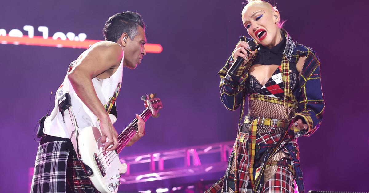 "Olivia Rodrigo Joins No Doubt for Energetic Coachella 2024 Performance"