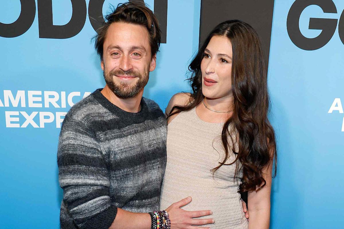 Featured image for Kieran Culkin and Jazz Charton Announce Third Baby After Emmy Speech