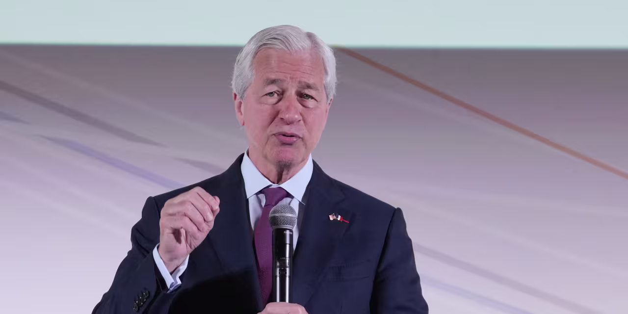 Jamie Dimon Warns of Imminent Bond Market Collapse Due to U.S. Fiscal Issues