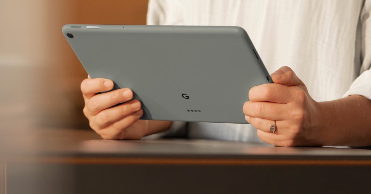 "Google's Pixel Tablet: A Smart Home Companion with Pros and Cons"