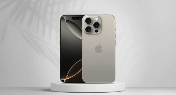 Featured image for Apple to Launch Premium Foldable iPhone in Late 2025 or 2026