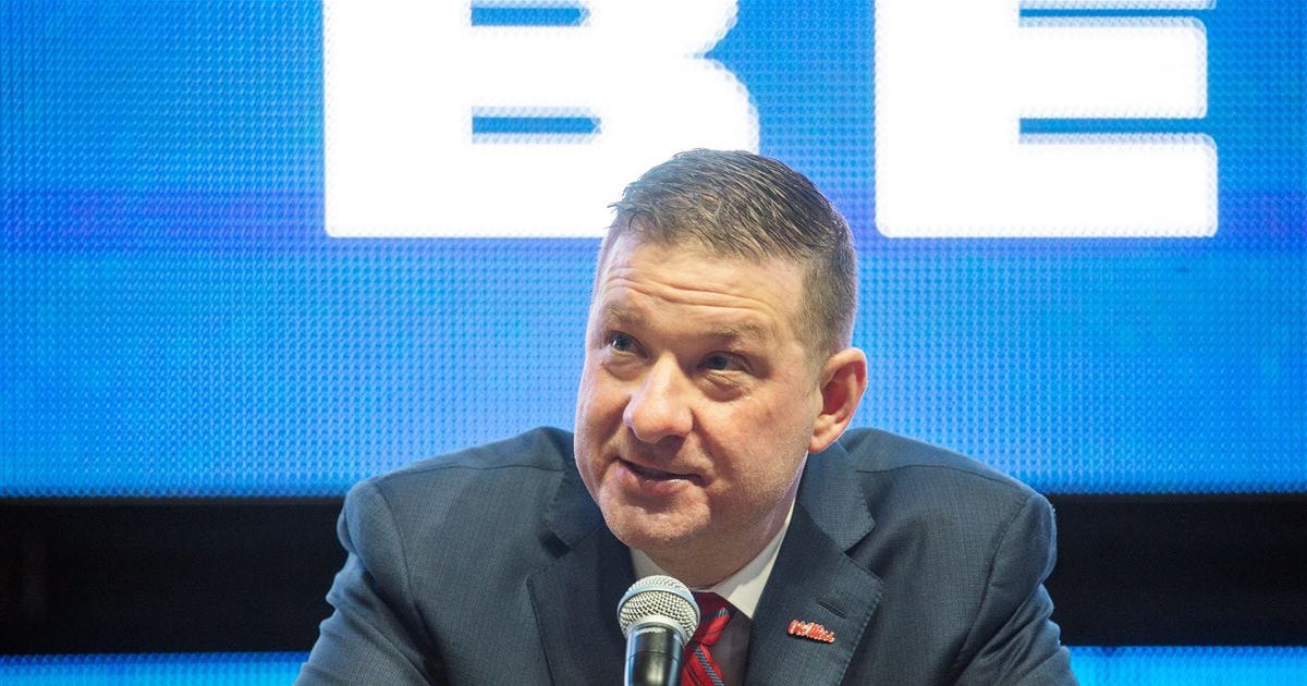 Featured image for Chris Beard Takes on Ole Miss Coaching Role Amid Controversy