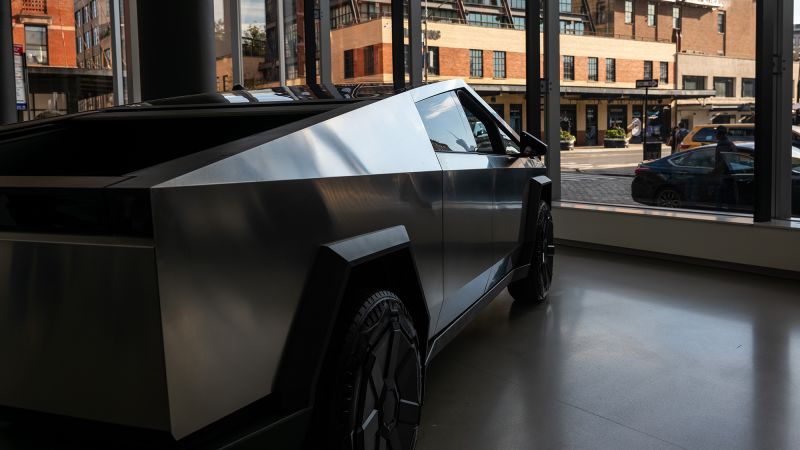 Tesla Cybertruck Sales and Market Challenges in 2025