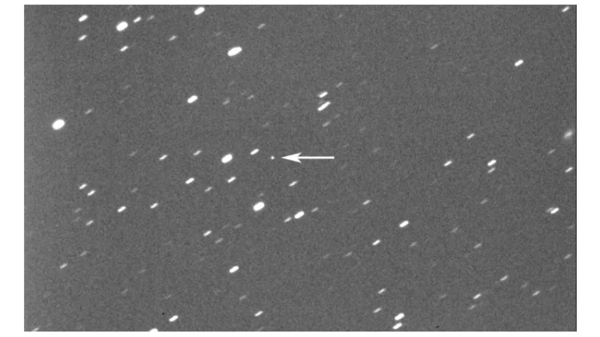 Massive asteroid to pass close to Earth and Moon this weekend.