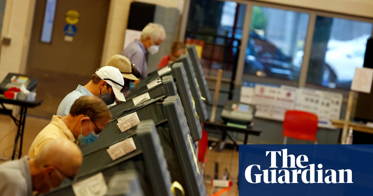 Featured image for Texas Republicans push for voting restrictions in Harris County.