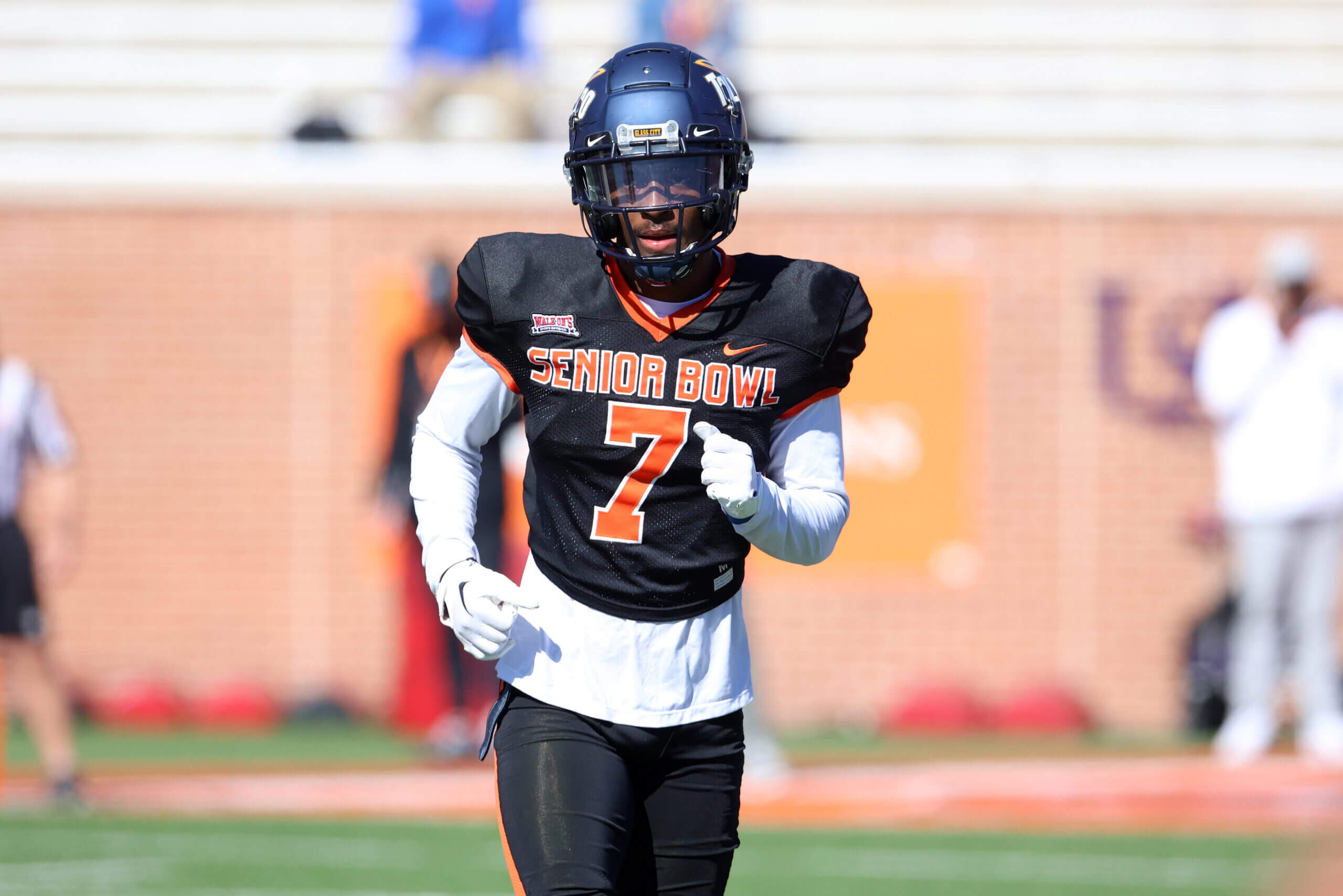 Featured image for "Rising CB Surges Up Draft Boards: Pittsburgh Steelers' Home Run Pick"