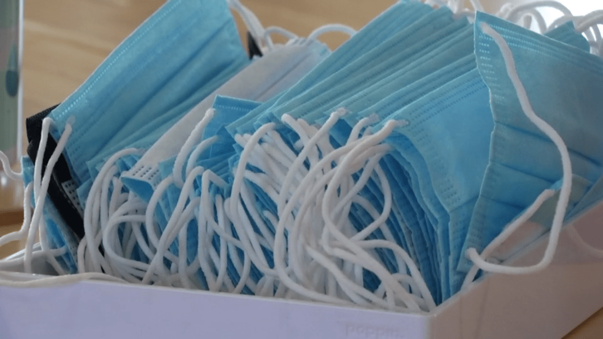 Featured image for "Bay Area Counties Reinstate Mask Mandates in Health Care Settings"