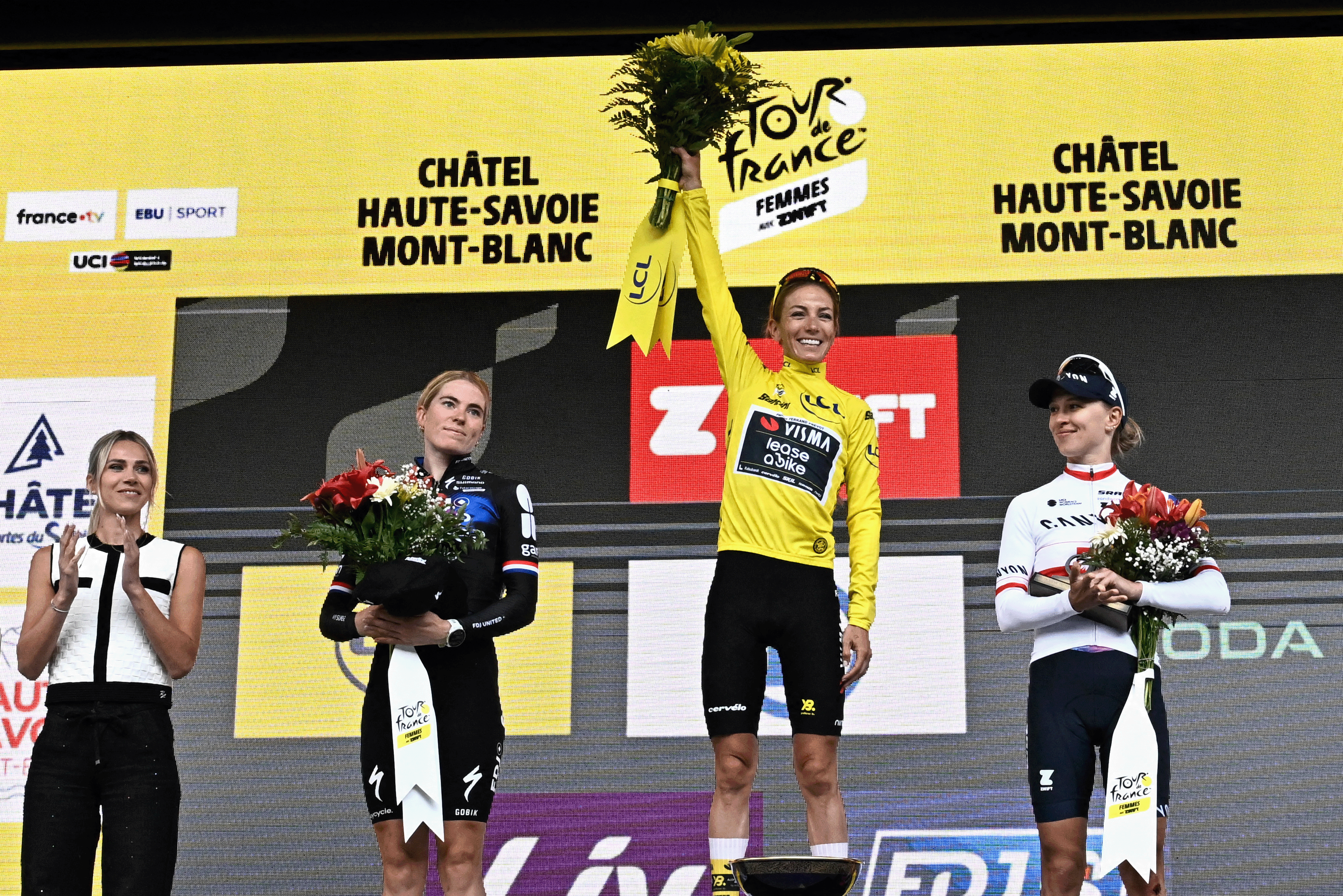 Featured image for Pauline Ferrand-Prévot's Tour de France Femmes Victory Sparks French Joy