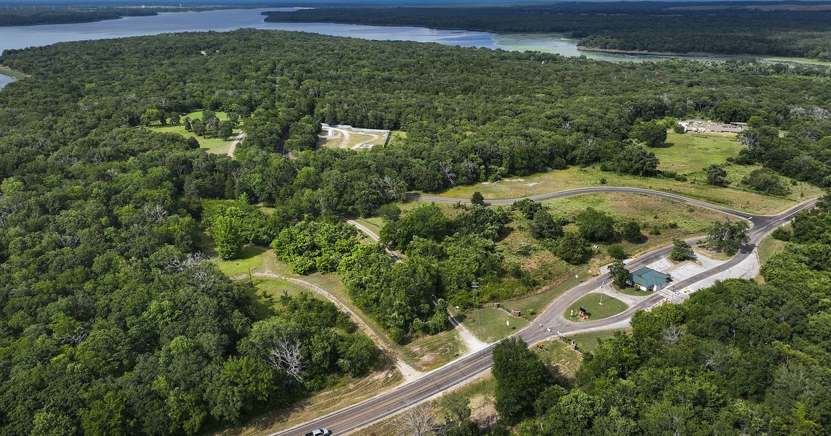 Featured image for Fairfield Lake State Park seized by Texas using eminent domain.