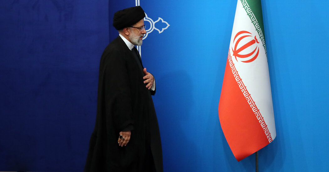"Americans Released in Iran Prisoner Swap as U.S. Unfreezes Billions in Oil Revenue"