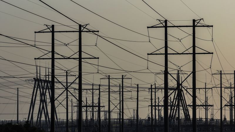 "White House Unveils Plan to Modernize and Expand U.S. Electrical Grid"