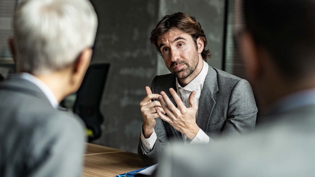 "Identifying Low Emotional Intelligence: Adam Grant's 4-Word Warning Sign"