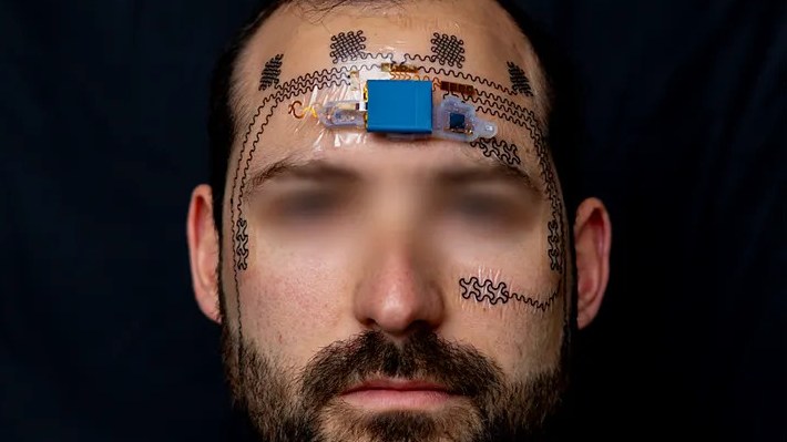 Featured image for Innovative E-Tattoo Monitors Mental Stress and Burnout