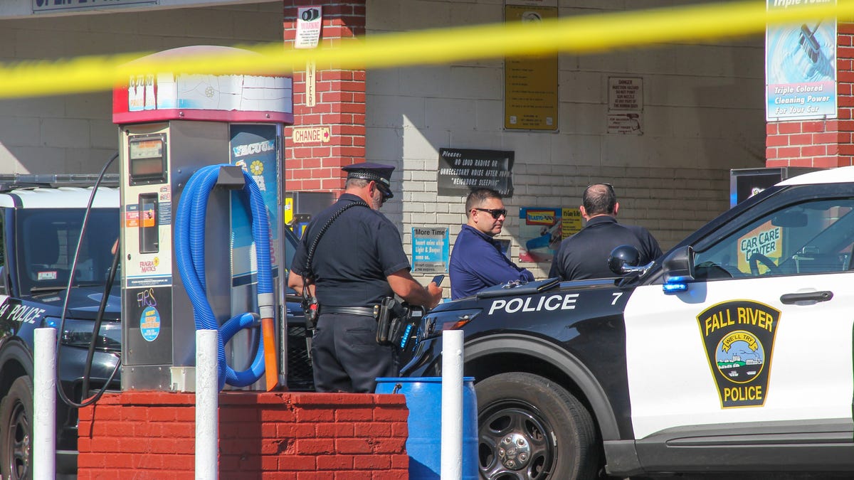 Featured image for Fall River Car Wash Homicide: Woman Killed, Man Charged with Murder.