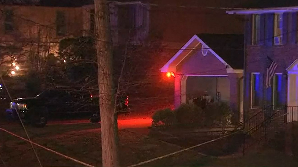 Suspect in custody after triple shooting leaves three dead in Georgia home.