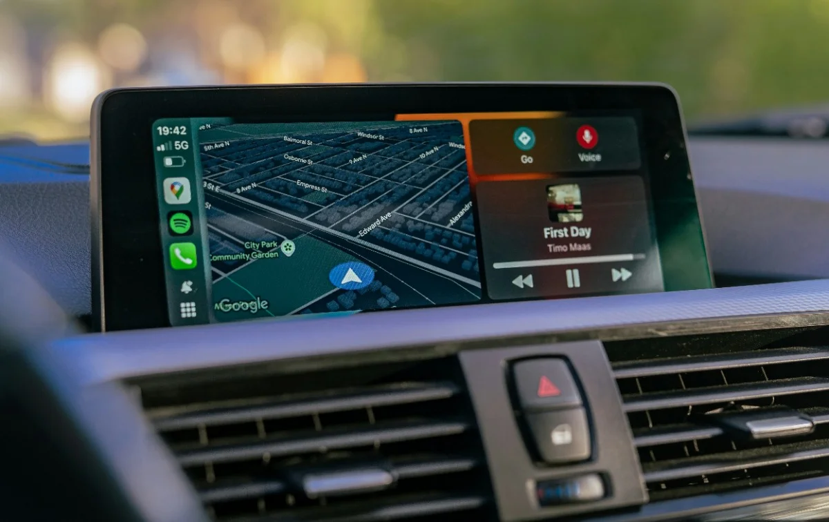 Featured image for Maximize Your Apple CarPlay Experience with New Features and Customizations