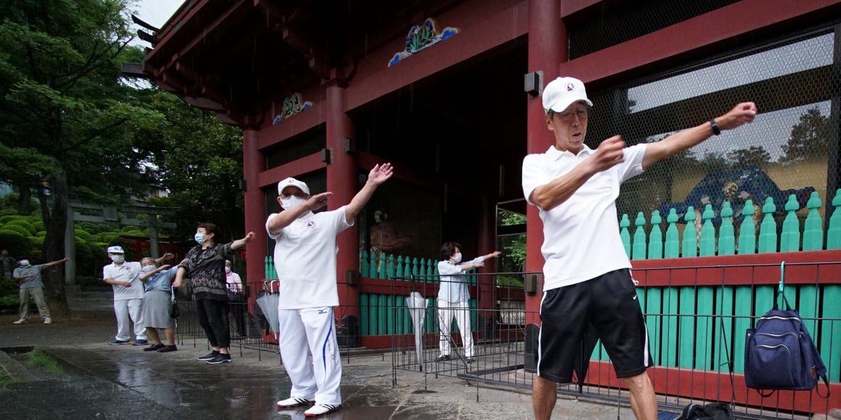 The 5-Minute Exercise Routine That Boosts Longevity in Okinawa's Blue Zone