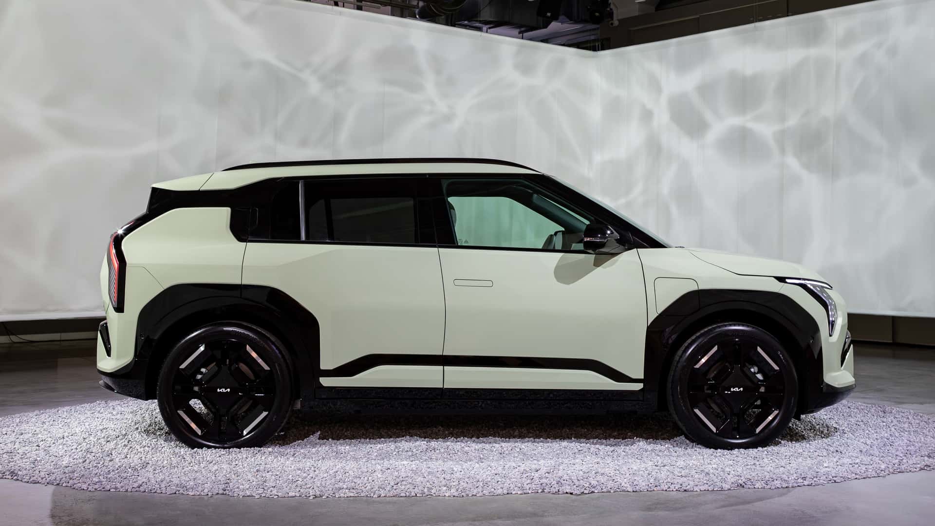 Featured image for Kia EV3: Affordable Electric SUV with High-Tech Design Unveiled