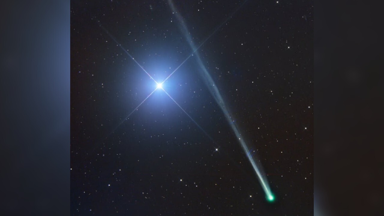 Featured image for October Skywatch: Two Naked-Eye Comets and Meteor Shower Await