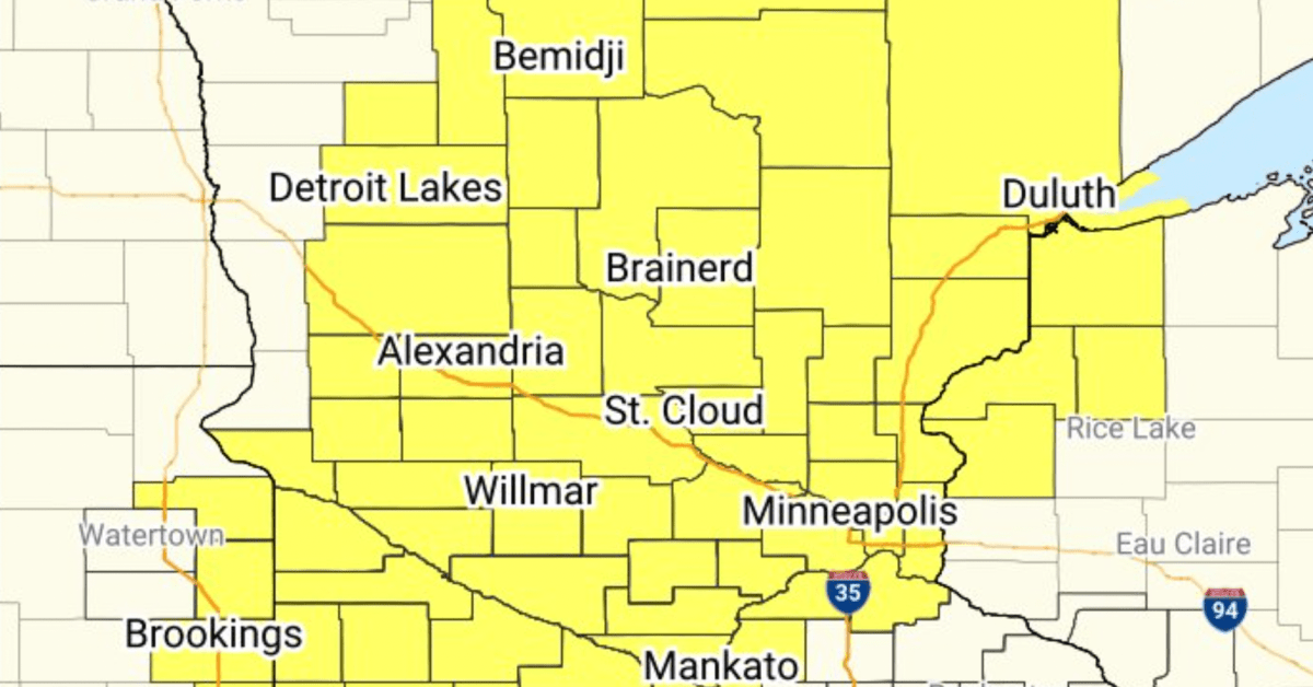 Featured image for Severe Thunderstorm Watch in Minnesota with 80 mph Winds Overnight