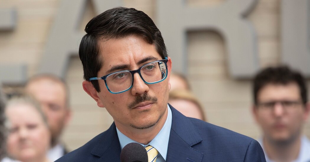 Texas DA Challenges Gov. Abbott's Pardon of Daniel Perry