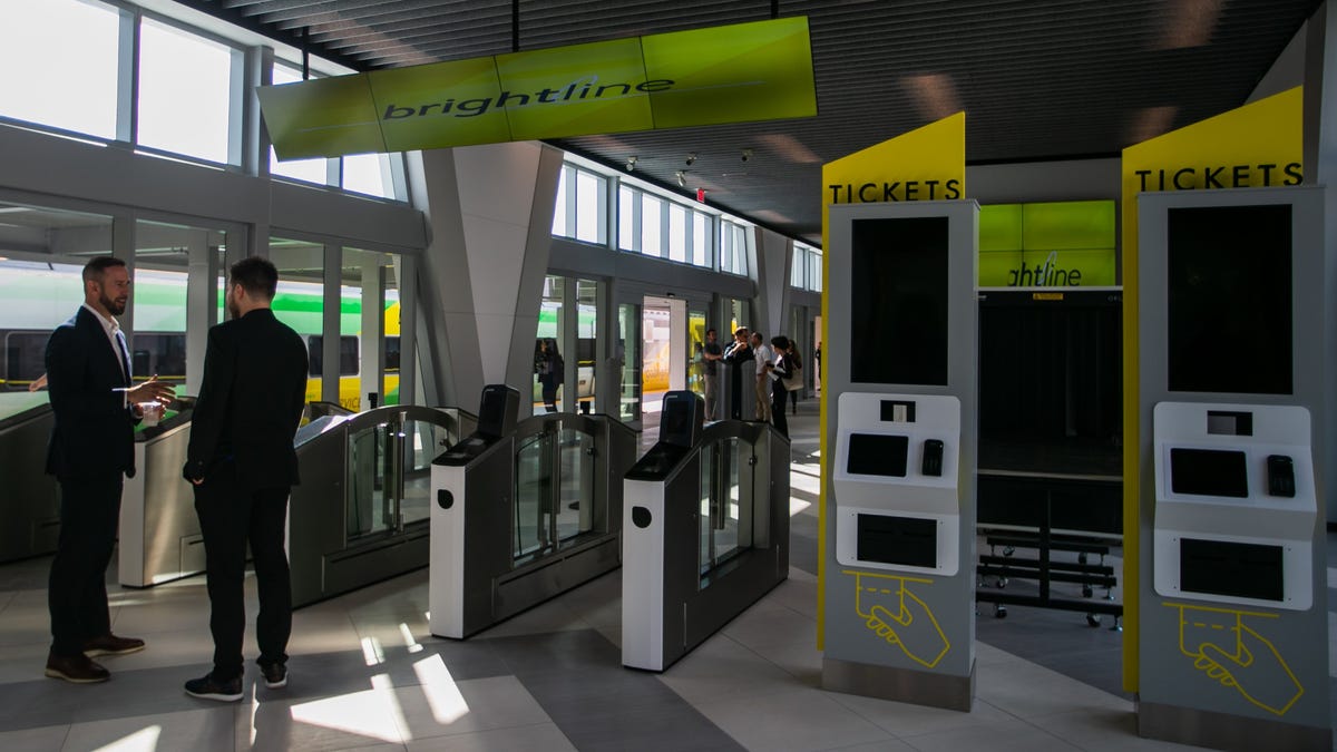 "Get Your Tickets Now: Brightline's High-Speed Train from Orlando to Miami!"
