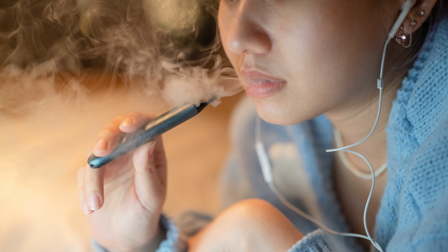 Australia Implements Ban on Recreational Vaping in E-Cigarette Crackdown