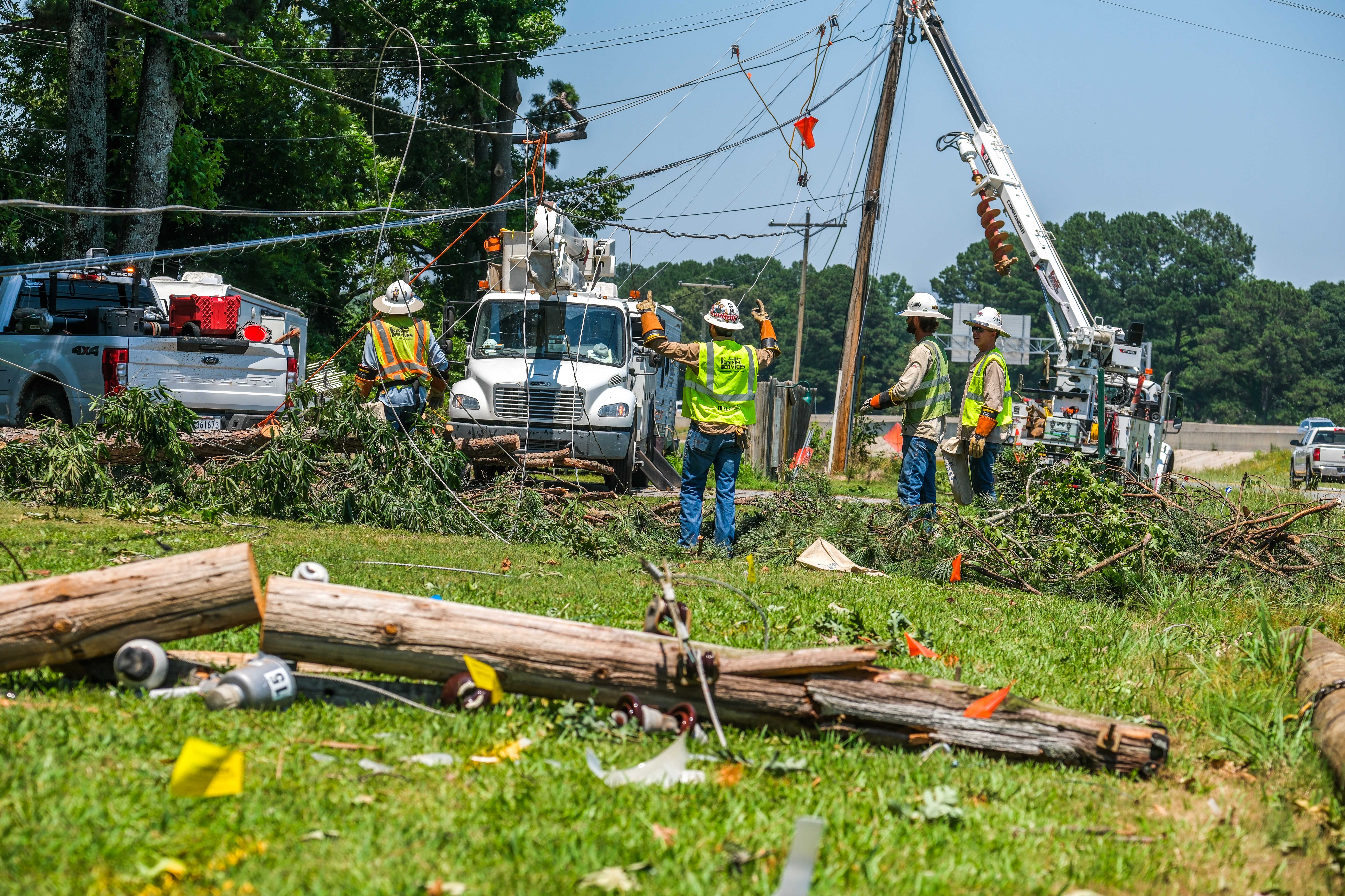 Featured image for "Entergy Arkansas Works to Restore Power After Devastating Storm Leaves Thousands Without Electricity"