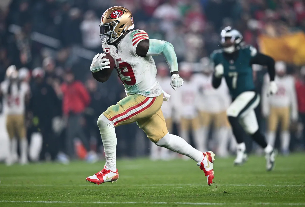 "49ers Dominate Eagles in Week 13 Showdown"