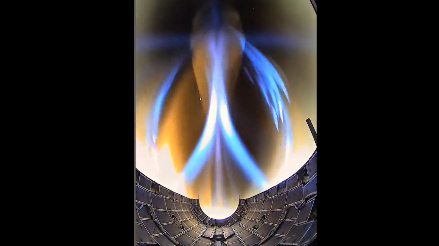 Watch SpaceX's Incredible Fairing Re-Entry Footage