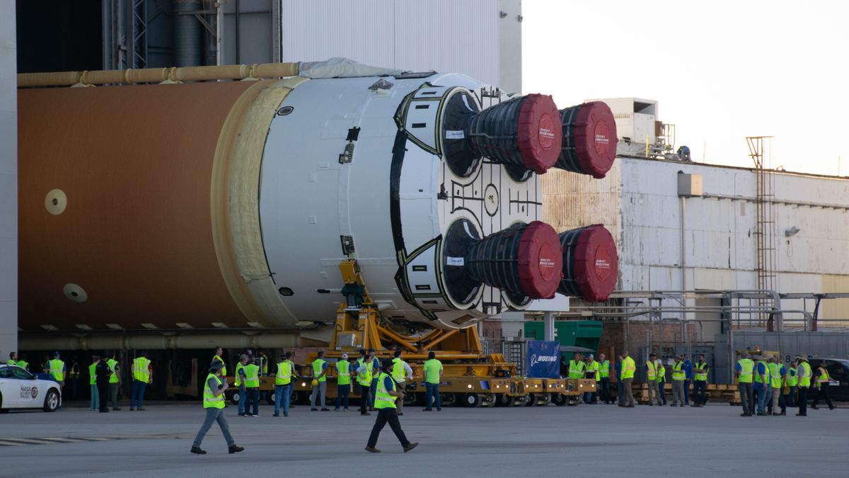 Featured image for NASA's Artemis II Moon Rocket Core Prepped and Shipped to Kennedy Space Center