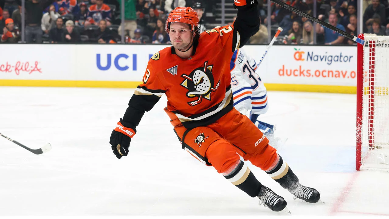 Ducks Secure McTavish with Six-Year, $42M Contract