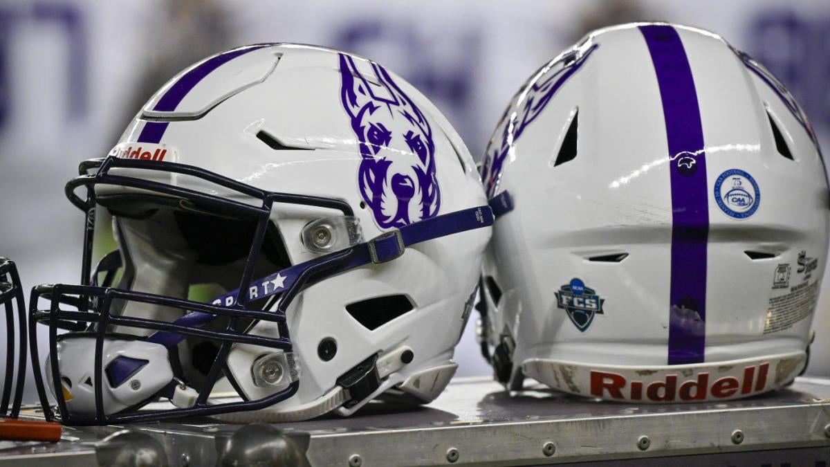 Featured image for "Tragic Loss: Albany's NFL Draft Prospect AJ Simon Dies at 25"