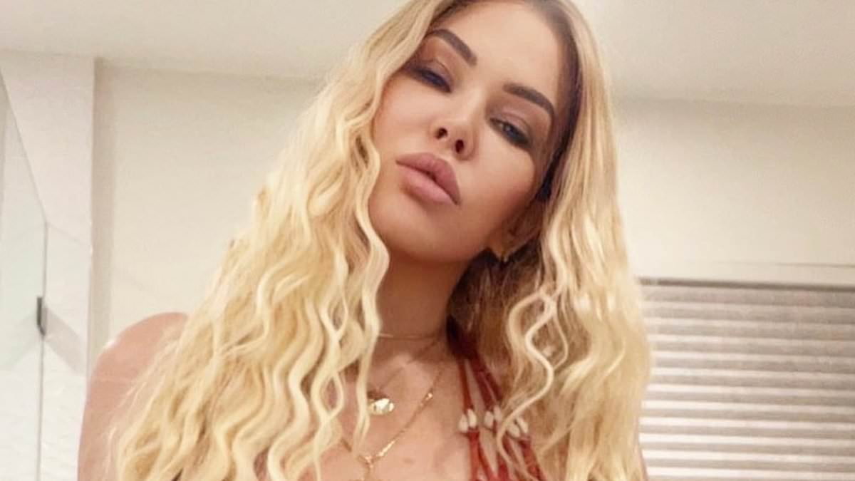 Featured image for Shanna Moakler Calls Out Travis Barker and the Kardashian Family