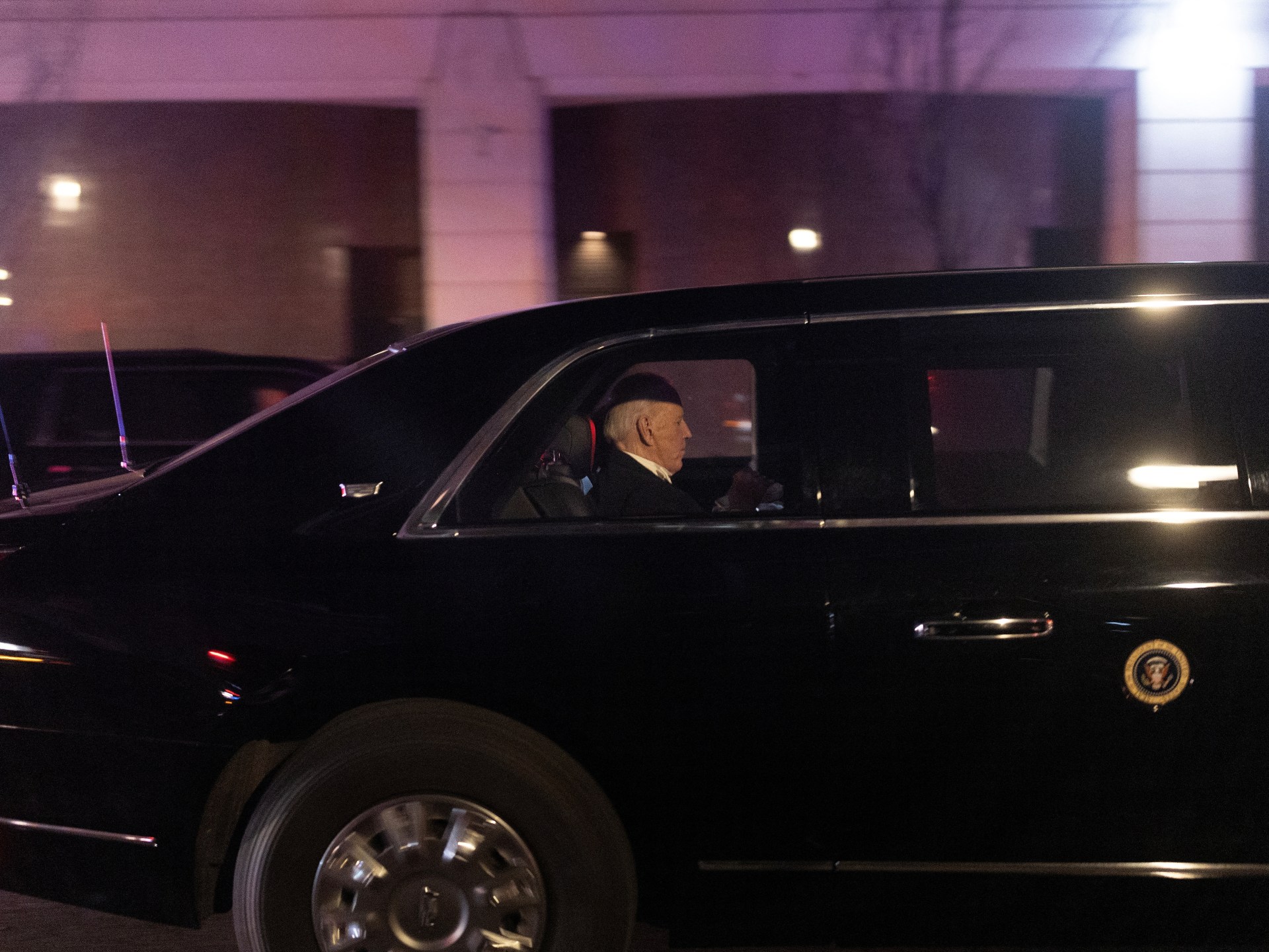 "Biden's Jokes About Trump and Mental Fitness at Washington Gridiron Dinner"