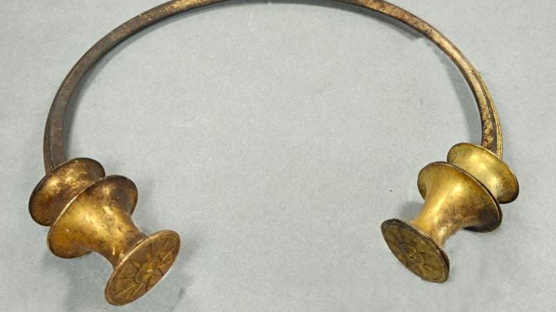 Featured image for "Remarkable Discovery: Ancient Gold Necklaces Unearthed by Spanish Water and Waste Workers"