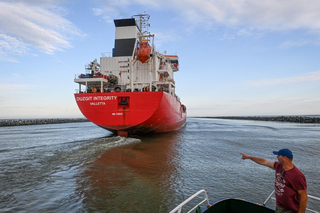 Israeli Ship Breaks Russia's Grain Blockade, Sets Sailing Record