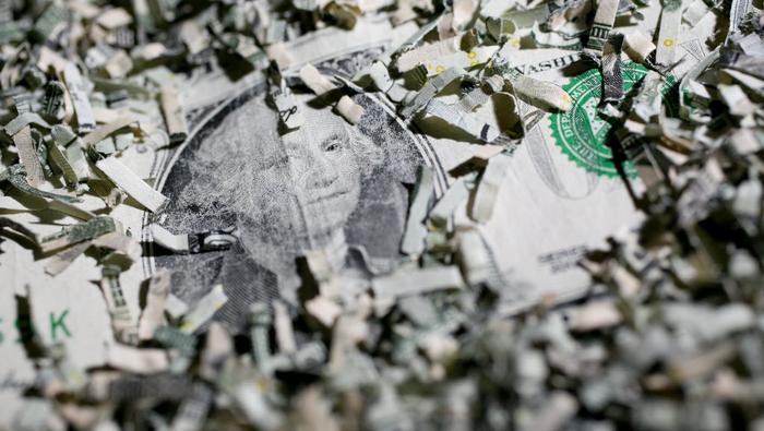 US Dollar Plummets as US Inflation Cools and Dollar Selling Persists