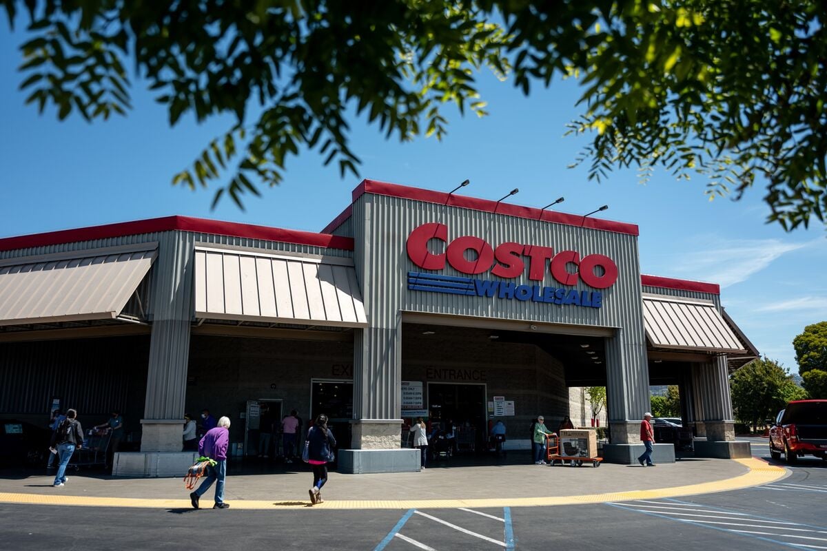 Featured image for Costco Stops Selling Abortion Pill Amid Conservative Pressure