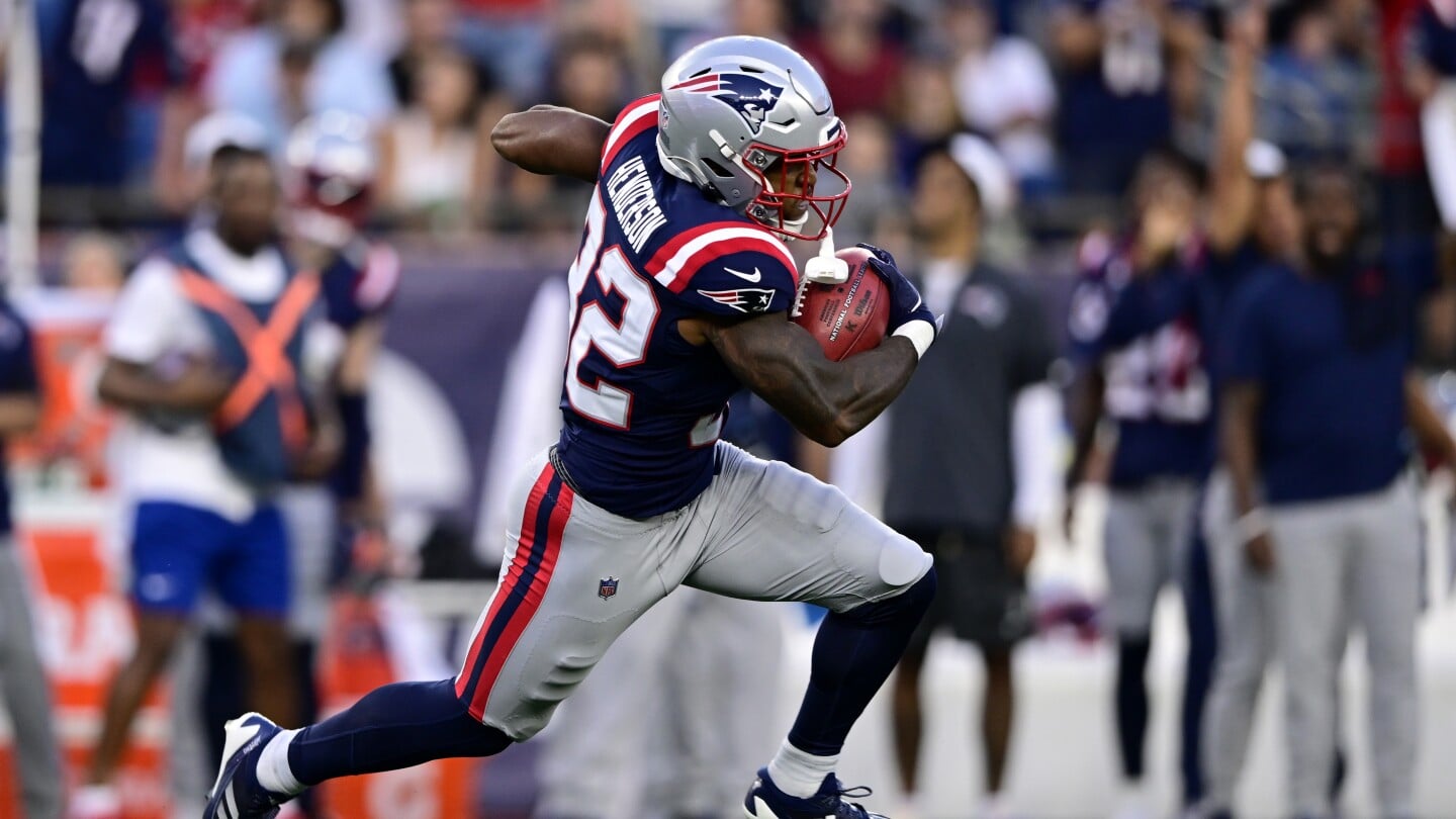 Featured image for Patriots rookie TreVeyon Henderson makes explosive NFL debut
