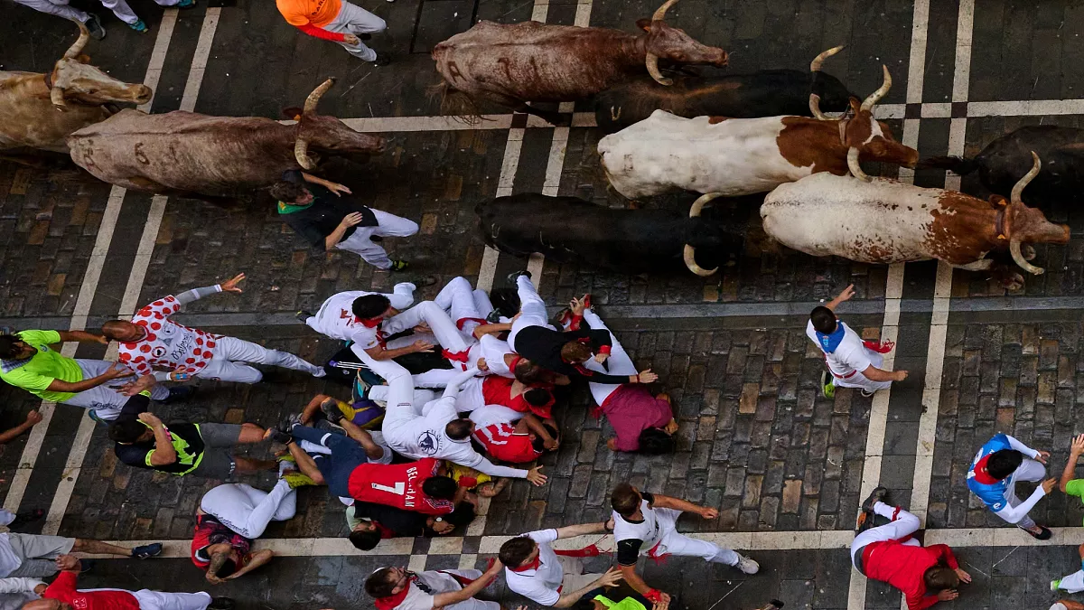 Featured image for Incidents and Highlights of Pamplona's San Fermín Festival