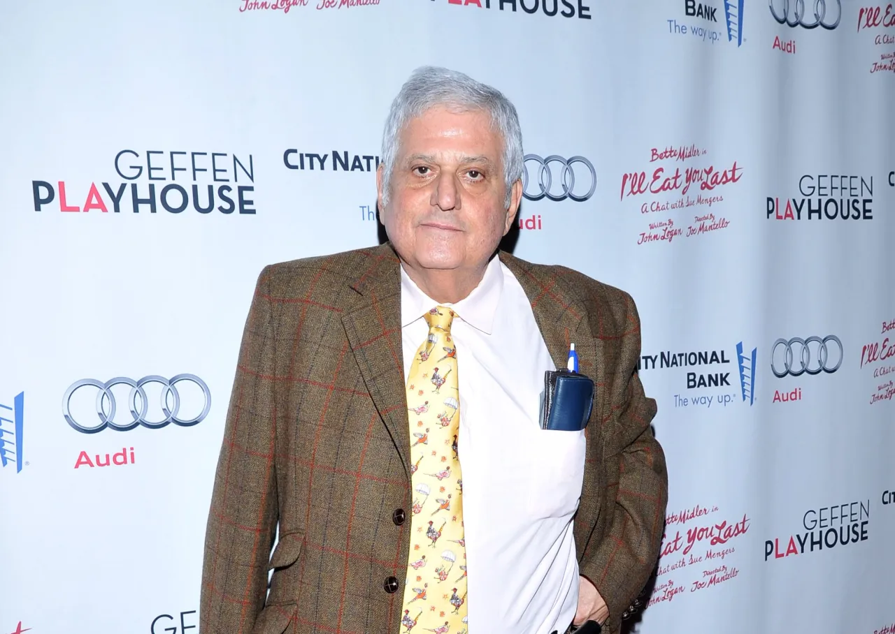 Featured image for Beloved Actor Michael Lerner Passes Away at 81.