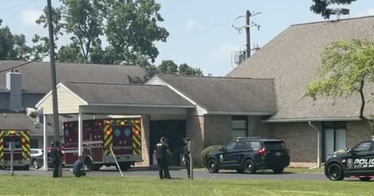 Featured image for Security guard fatally shoots gunman during Wayne church shooting