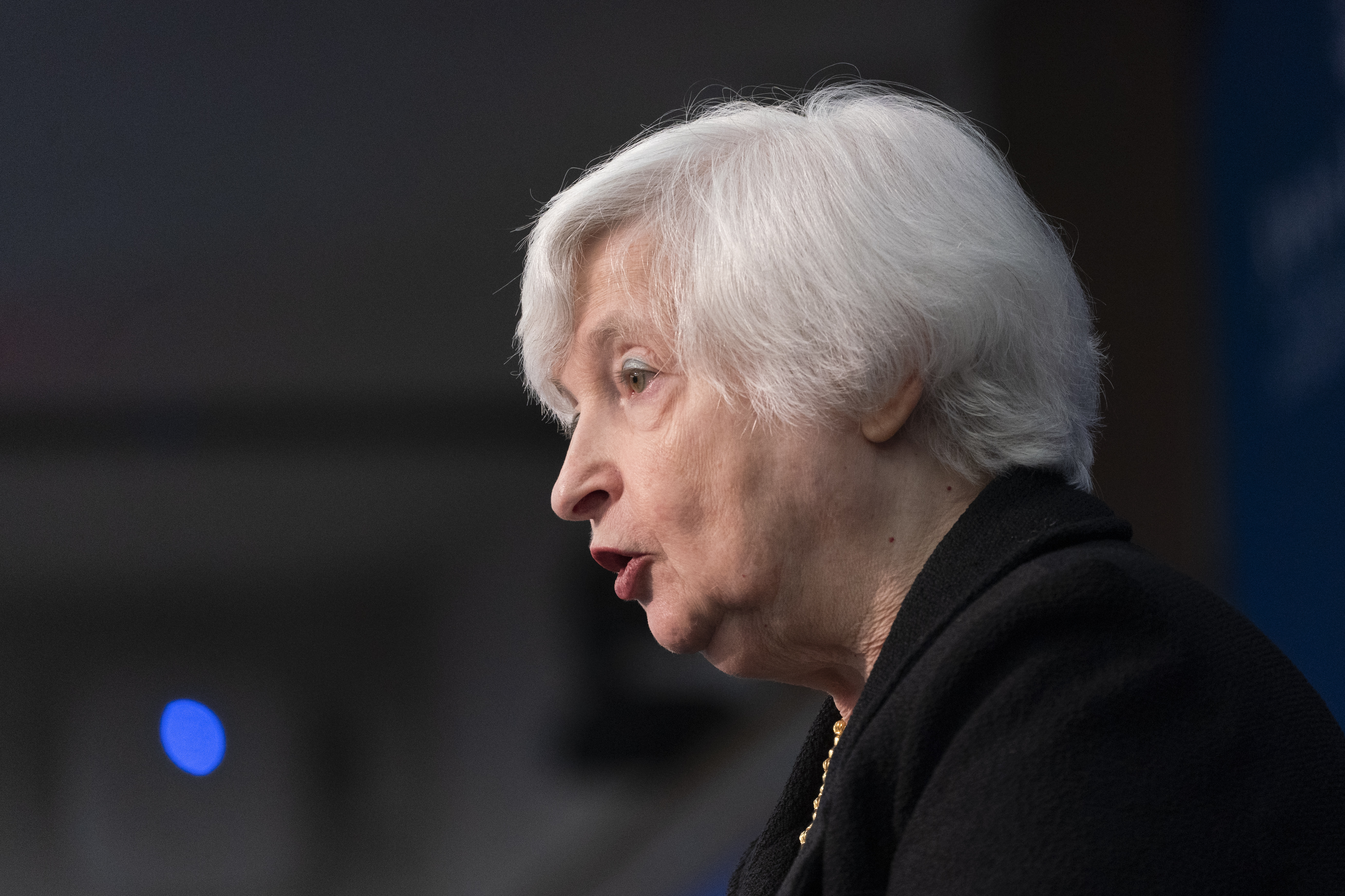 Biden calls for urgent debt ceiling meeting with congressional leaders.